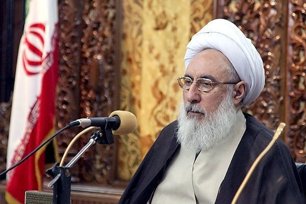 آیت الله مجتهد شبستری، امام جمعه تبریز