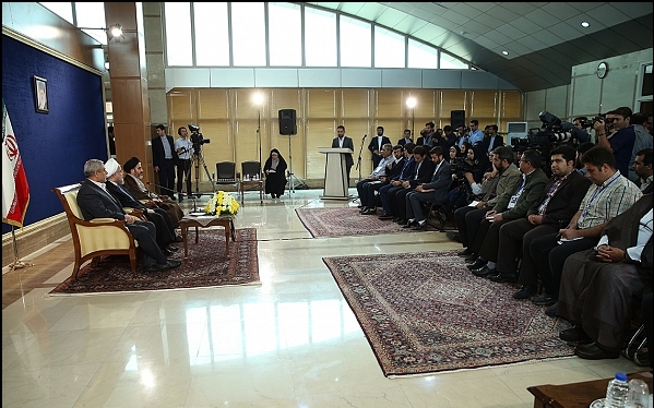 نشست خبری رییس جمهور در ارومیه