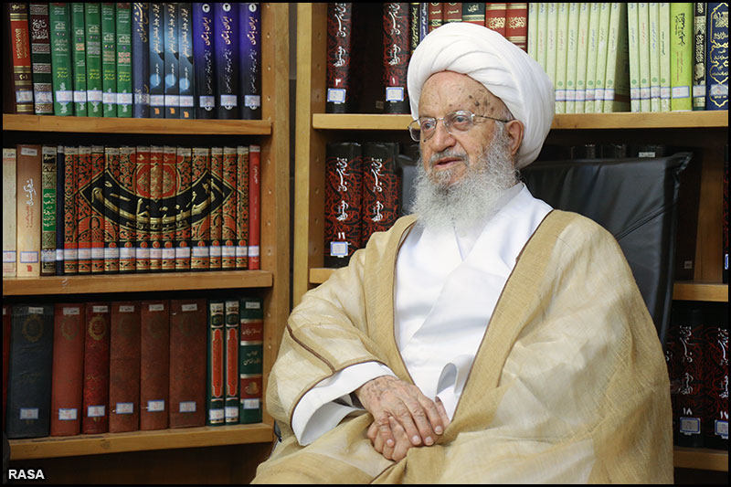 آیت الله مکارم شیرازی