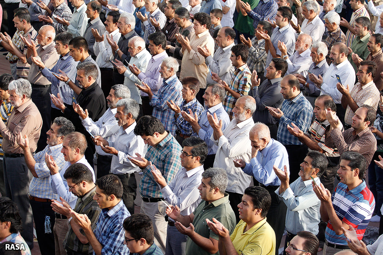 مراسم نماز عید سعید فطر در اراک