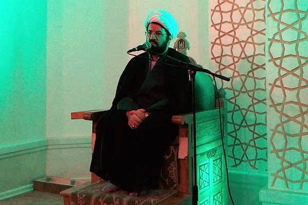 عالی