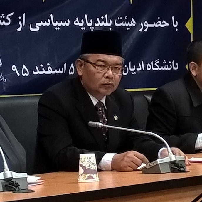محمد صالح رییس مجلس نمایندگان منطقه ای اندونزی