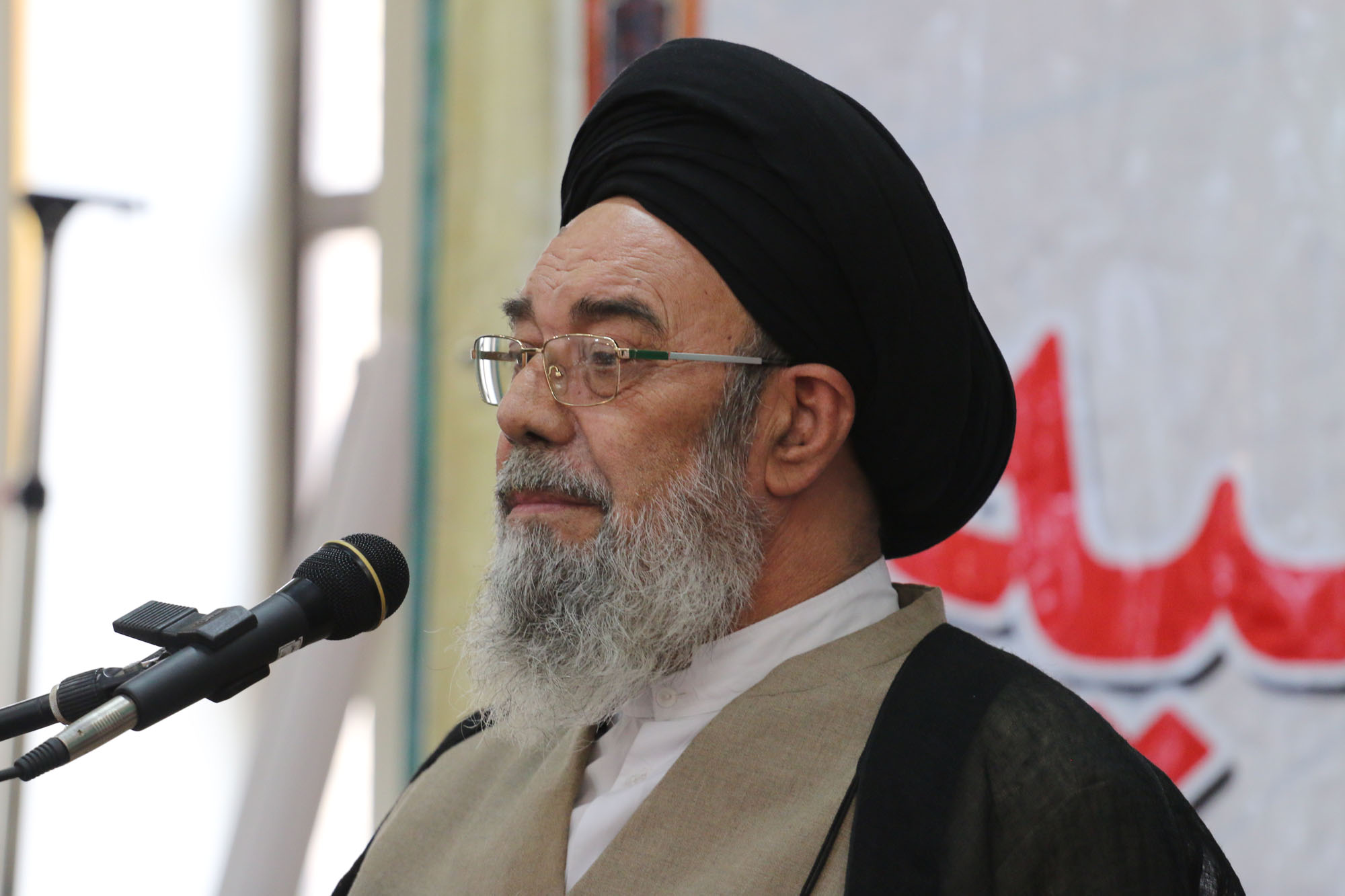 آیت الله طباطبایی نژاد