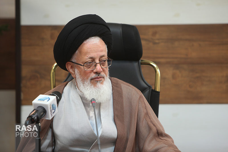 حضور آیت الله سیدمجتبی حسینی نماینده ولی فقیه در عراق در خبرگزاری رسا