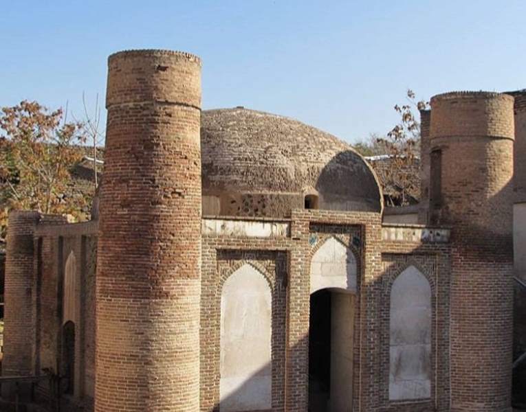 مسجد مقبره چهار منار