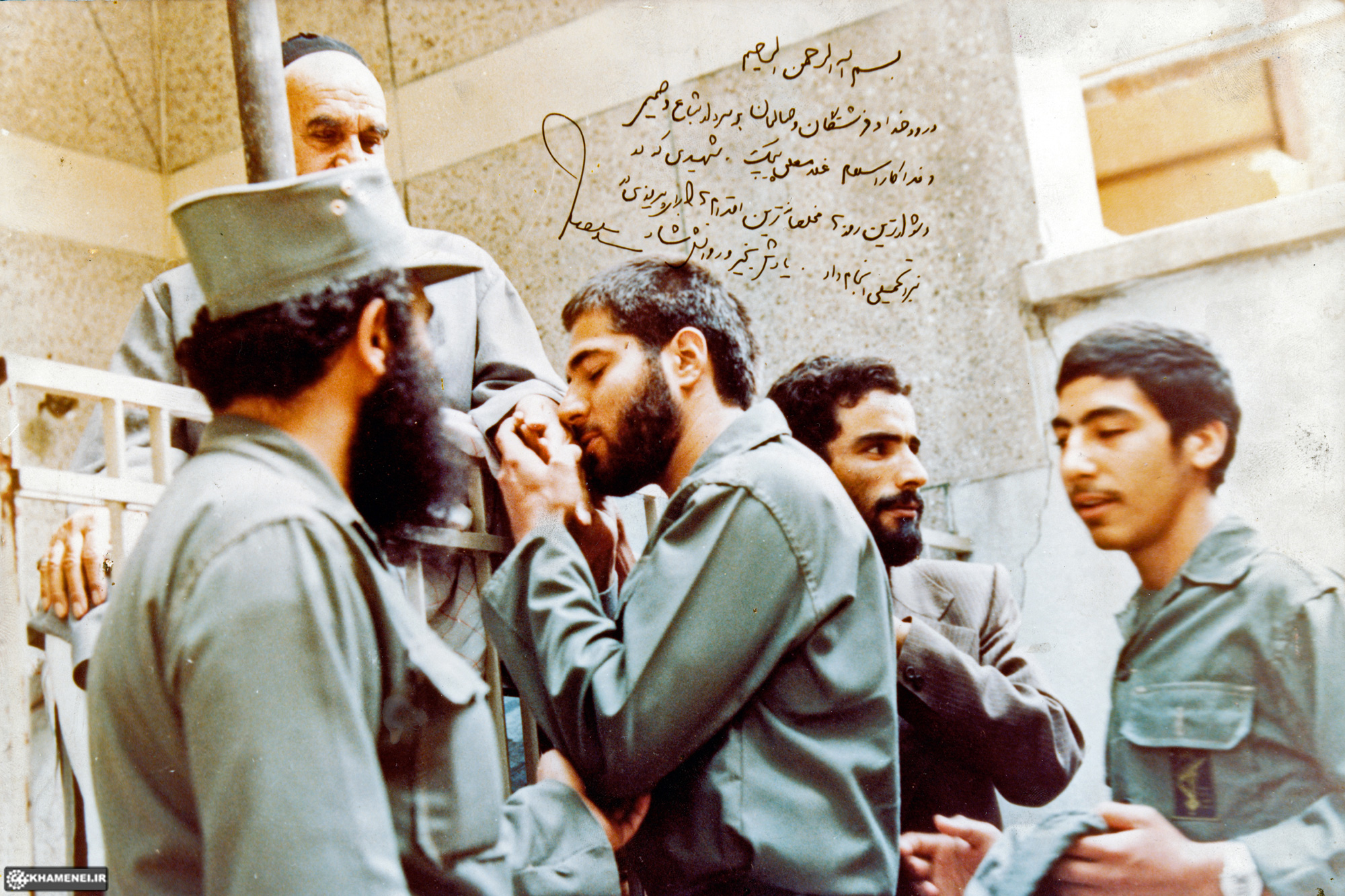 سخن نگاشت | دستخط رهبر انقلاب در تجلیل از شهید پیچک