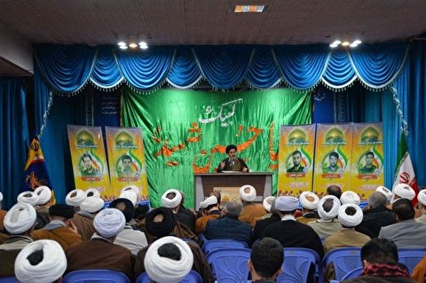 اجازه تضعیف جایگاه ولیفقیه را به کسی نمیدهیم