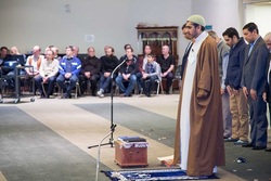 آشنایی با اسلام در مرکز اسلامی «الزهرا» کانادا