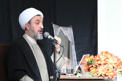 آموزههای غربی ساختار اسلامی نمی سازد