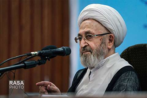 پاسخ آیت الله سبحانی به شبهه فضیلت حضرت زهرا بر همسران پیامبر