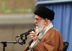 هرکس منافع ملت ایران را تهدید کند بدون ملاحظه به او ضربه خواهیم زد